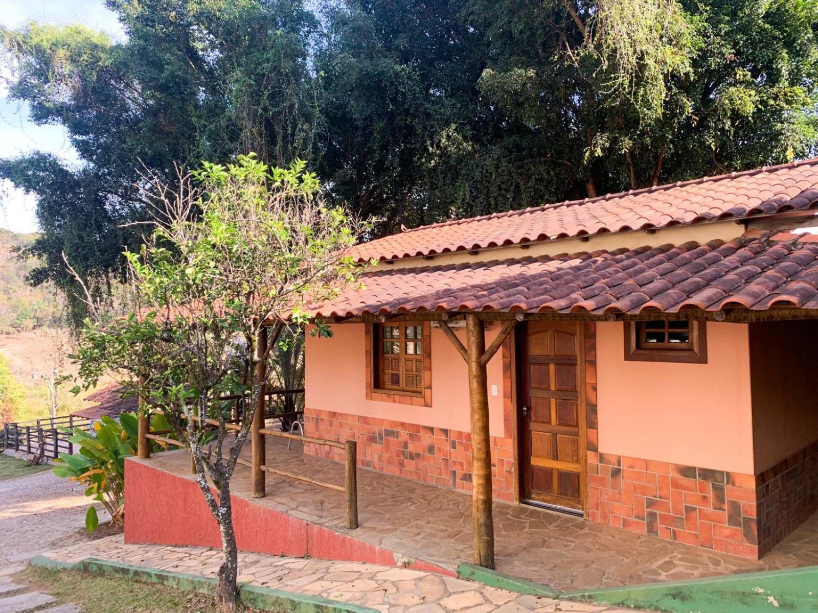 Hotel Fazenda Tucano Capim Branco 外观 照片