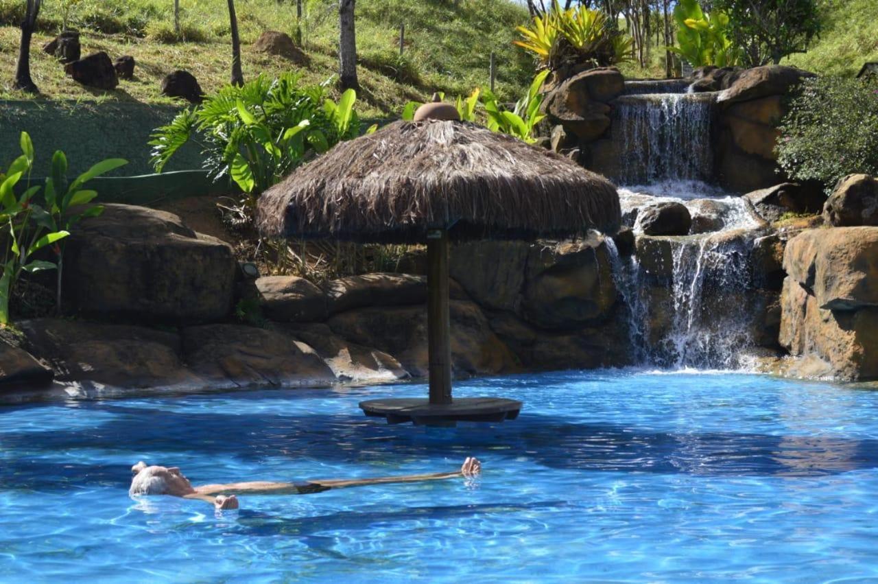 Hotel Fazenda Tucano Capim Branco 外观 照片